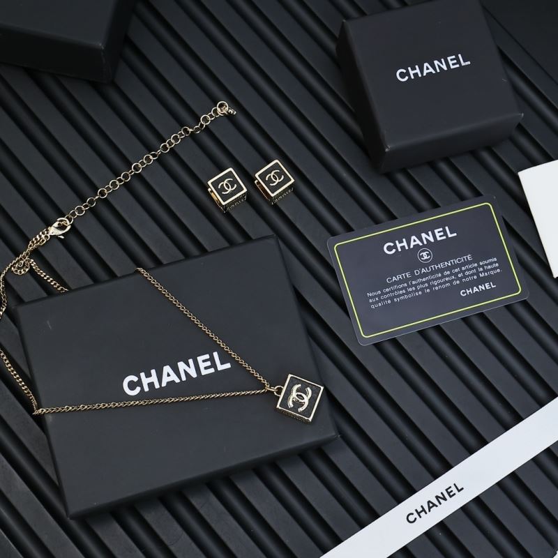 Chanel Necklaces